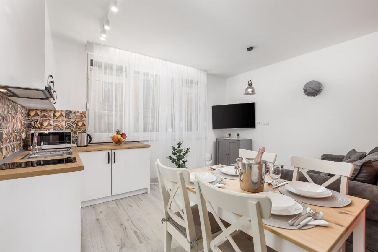 Srnec Apartments - Ciottina Rijeka Bagian luar foto